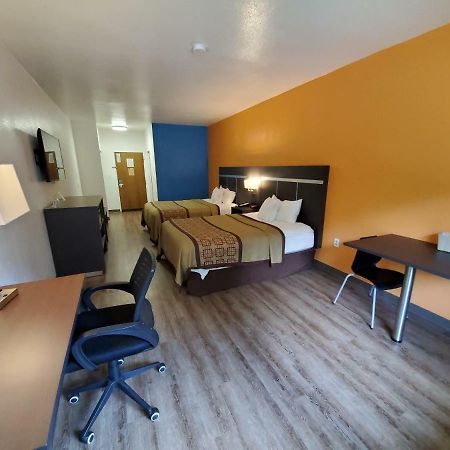 Days Inn By Wyndham Lexington Eksteriør bilde